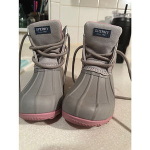 Kids sperry boots